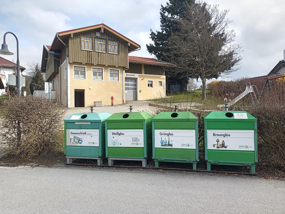 Singapore Cash-for-Trash: What These Recycling Stations Accept and How They Pay